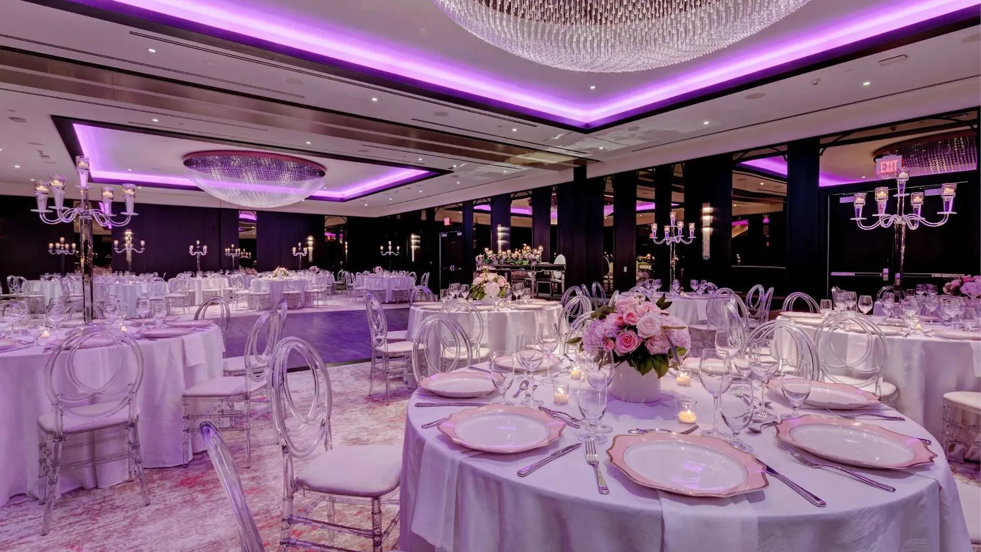 *****  Hotel X Toronto, A Destination By Hyatt Hotel Canadá
