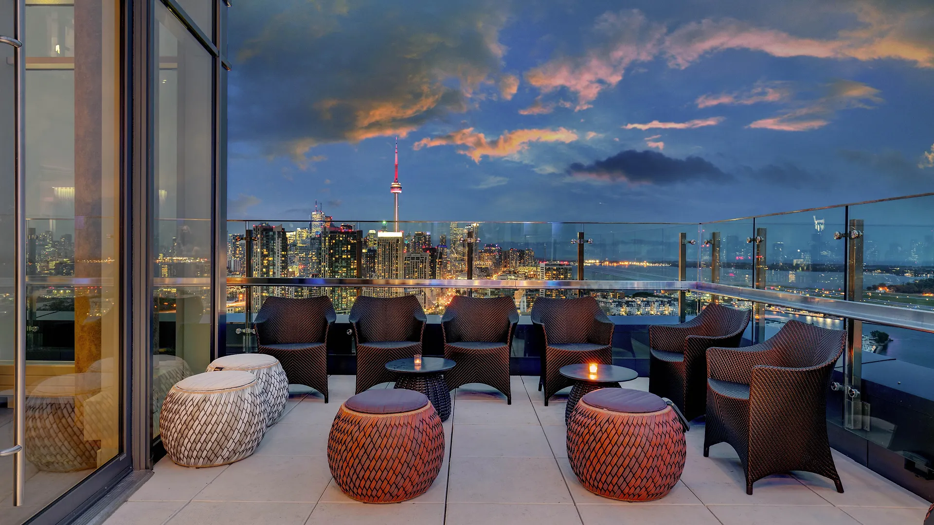 Hotel X Toronto, A Destination By Hyatt Hotel