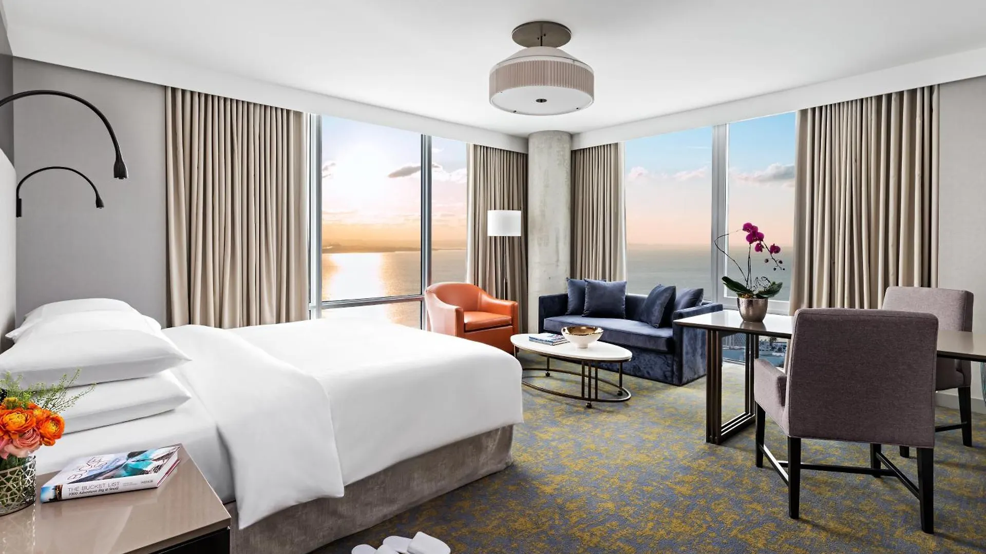 Hotel X Toronto, A Destination By Hyatt Hotel 5*, Toronto